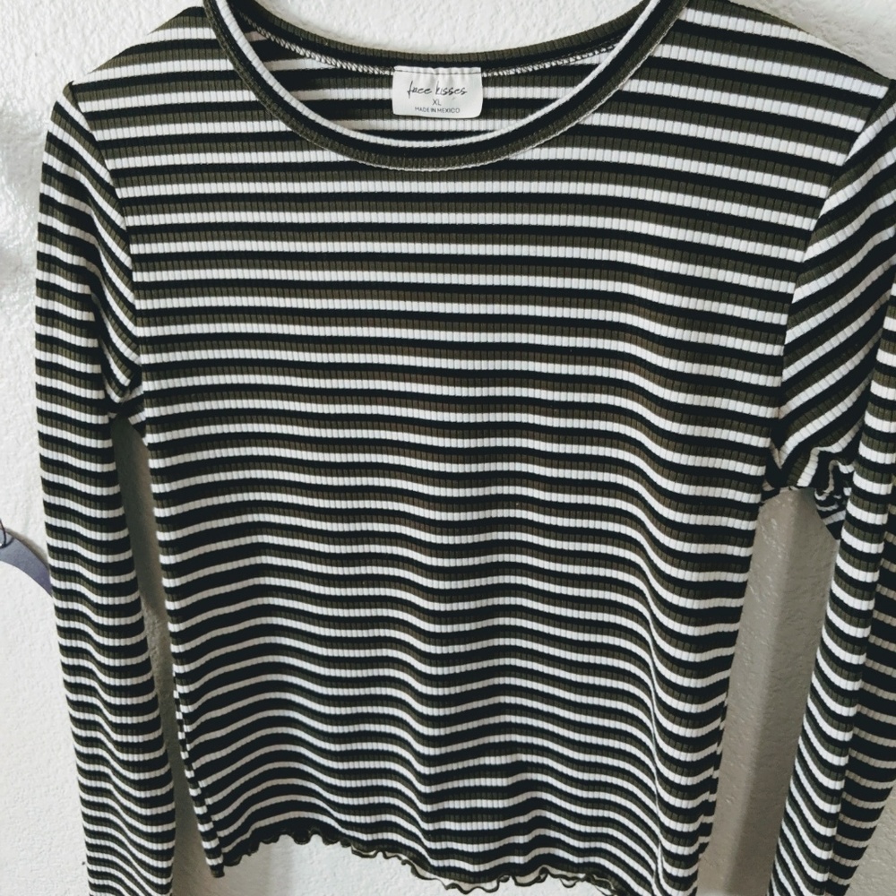 Trendy Striped Preppy Top